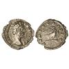 Image 1 : Denario. 161-180 d.C. MARCO AURELIO. Anv.: DIVVS M. ANTONINVS PIVS. Busto descubierto a derecha. Rev