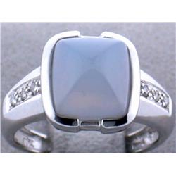14k White Gold Ring with Chalcedony and Diamonds