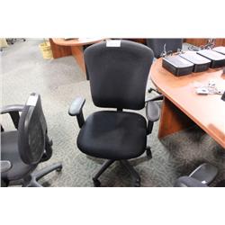 BLACK ERGONOMIC HIBACK TASK CHAIR