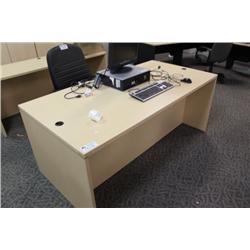 MAPLE EXECUTIVE DESK