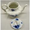 Image 3 : Antique English Johnson Bros. Flow Blue Teapot