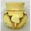 Image 3 : Vintage Hopi Pot signed T. E. Burton Old Oraibi AZ