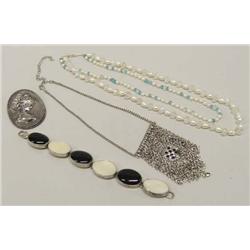 4 Pieces of contemporary Jewelry