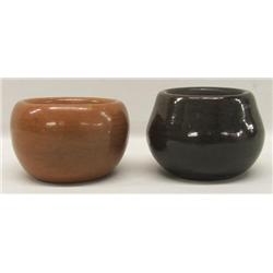 2 Small Santa Clara Pots By Reycita