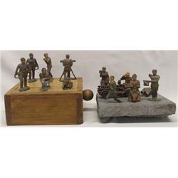 2 Sets Vintage Lead Soldiers