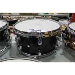 YAMAHA BURGANDY SNARE DRUM