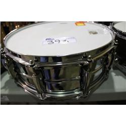 PEARL SILVER SNARE DRUM