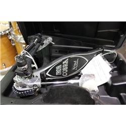 IRON COBRA POWER GLIDE SINGLE PEDAL IN CASE