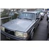 Image 1 : 1988 GREY VOLVO 240DL STATION WAGON