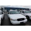 Image 1 : 2005 WHITE FORD CROWN VICTORIA POLICE SERIES 4DR