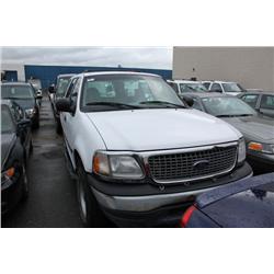 2000 WHITE FORD EXPEDITION 4DR SUV