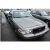 Image 1 : 2004 GREY FORD CROWN VICTORIA POLICE SERIES 4DR