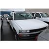 Image 1 : 2001 WHITE CHEVROLET TAHOE 4DR SUV