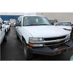 2005 WHITE CHEV TAHOE 4DOOR SUV