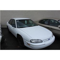 1998 WHITE CHEVROLET LUMINA POLICE SERIES 4DR
