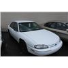 Image 1 : 1998 WHITE CHEVROLET LUMINA POLICE SERIES 4DR