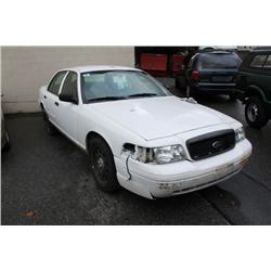 2006 WHITE FORD CROWN VICTORIA POLICE SERIES 4DR