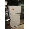 Image 1 : GE WHITE REFRIDGERATOR
