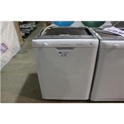 WHITE ARISTON STAINLESS STEEL INTERIOR DISHWASHER