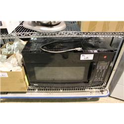 BLACK MICROWAVE RANGE HOOD