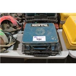 MAKITA DRILL & DEWALT DRILL