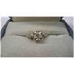 Stunning 1/2 CT Center Diamond 14K Gold Ring, 6.5 grams