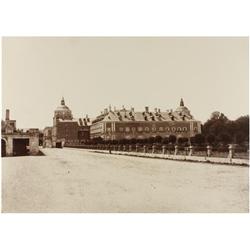 31 Louis de Clercq (1936-1901)Aranjuez, Palacio Real, 1860.Papel albuminado, imagen 20 x 28 cm, sopo