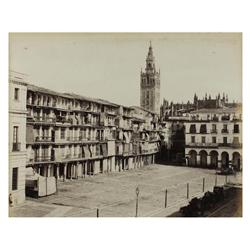 36 Robert Peters Napper (1819-1867)Sevilla, plaza San Francisco, 1860-1863.Papel albuminado, 16,5 x