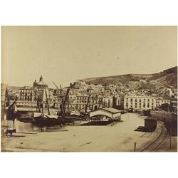 49 J. Laurent (1816-1886)Vista de Alicante, 1858-1860.Papel albuminado, 25 x 34 cm, tiraje de época.