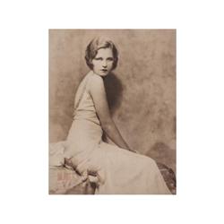 129 Hal Phyfe (1892-1968)Retrato de actriz, década de 1930.Gelatina de plata, 34 x 26 cm, firmada, t