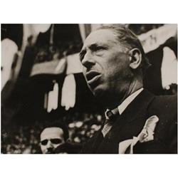 205 Agustí Centelles (1909-1985)Lluis Companys en la Semana de Madrid, 1937.Gelatina de plata, 15 x
