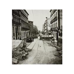 219 Wide World Photo (XX)Madrid, en la linea de fuego, 1937.Sello húmedo de la agencia, 23 x 18 cm,