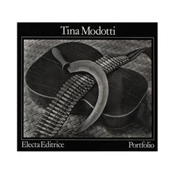 359 Tina Modotti; Rafael Alberti, Electa Editrice, Milán, 1978.40,5 x 30 cm. Portfolio compuesto por