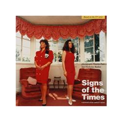 LIBRO: Martin Parr; Nicholas Barker. Signs of time. Cornerhouse Publications, Manchester, 1992. 4º m