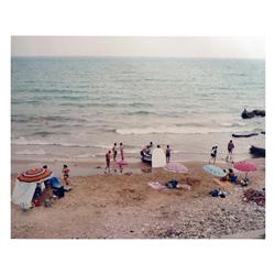1070 Xavier Ribas (1960)Serie domingos, 1994-1997.Copia Color, imagen 46 x 56 cm, imagen 60 x 70 cm,