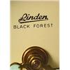 Image 5 : VINTAGE LINDEN BLACK FOREST ENAMELED MUSICAL CLOCK
