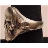 Image 2 : WW2 GERMAN NAZI OFFICERS SKULL RING - Poss. silver