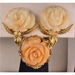 14K GOLD AND CARVED CORAL LADIES RING AND EARRING