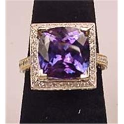 14K WHITE AND YELLOW GOLD TANZANITE AND DIAMOND LA