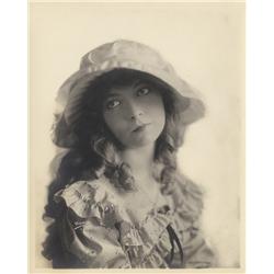 Lillian Gish portrait by Hartsook Studio