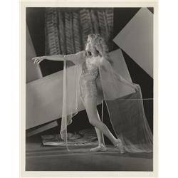 Joan Marsh gallery portrait by Clarence Sinclair Bull