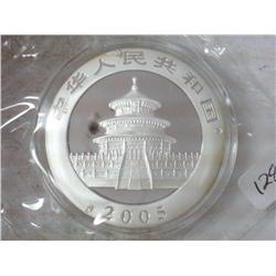 2005 CHINA 10 YUAN SILVER PANDA COIN (UNC)