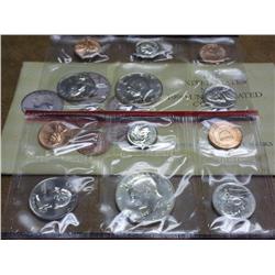 1990 US MINT SET (UNC) P/D