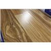 Image 2 : ARMOURWOOD WIDE PLANK SCANDINAVIAN MAPLE SOLID