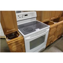 LG WHITE FLAT TOP STOVE