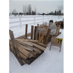 3 palets of assorted pallet lumber