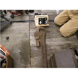 pipe wrench