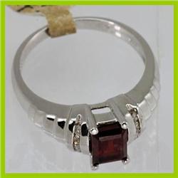 Genuine 1.31 ctw Garnet & Diamond Ring 14KT White Gold 