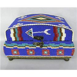 Treasure Box beaded by Kills Thunder
