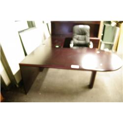 MOHAGANY P-TOP EXECUTIVE DESK WITH HUTCH